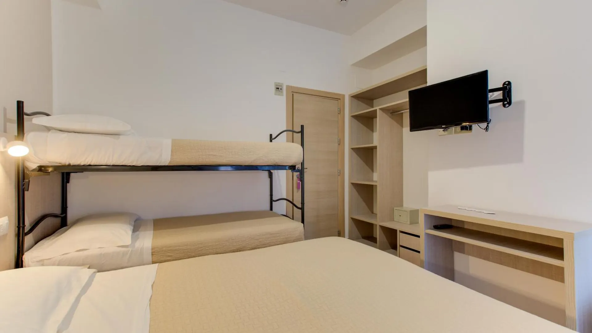 **  Hotel Cimarosa Riccione Italy